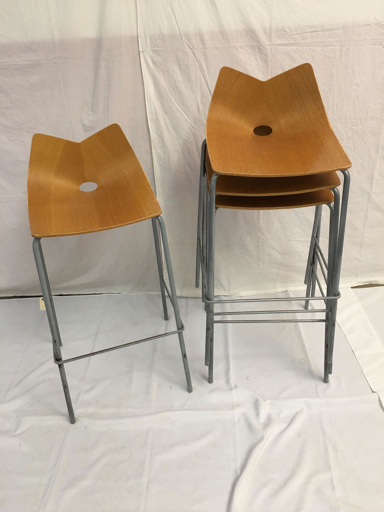 (4) Allernuir Barstools (1 of 4)