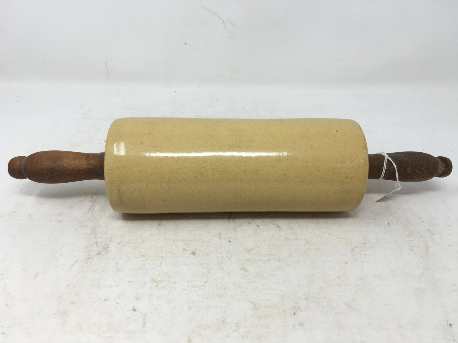 Yellowware Rolling Pin (1 of 2)