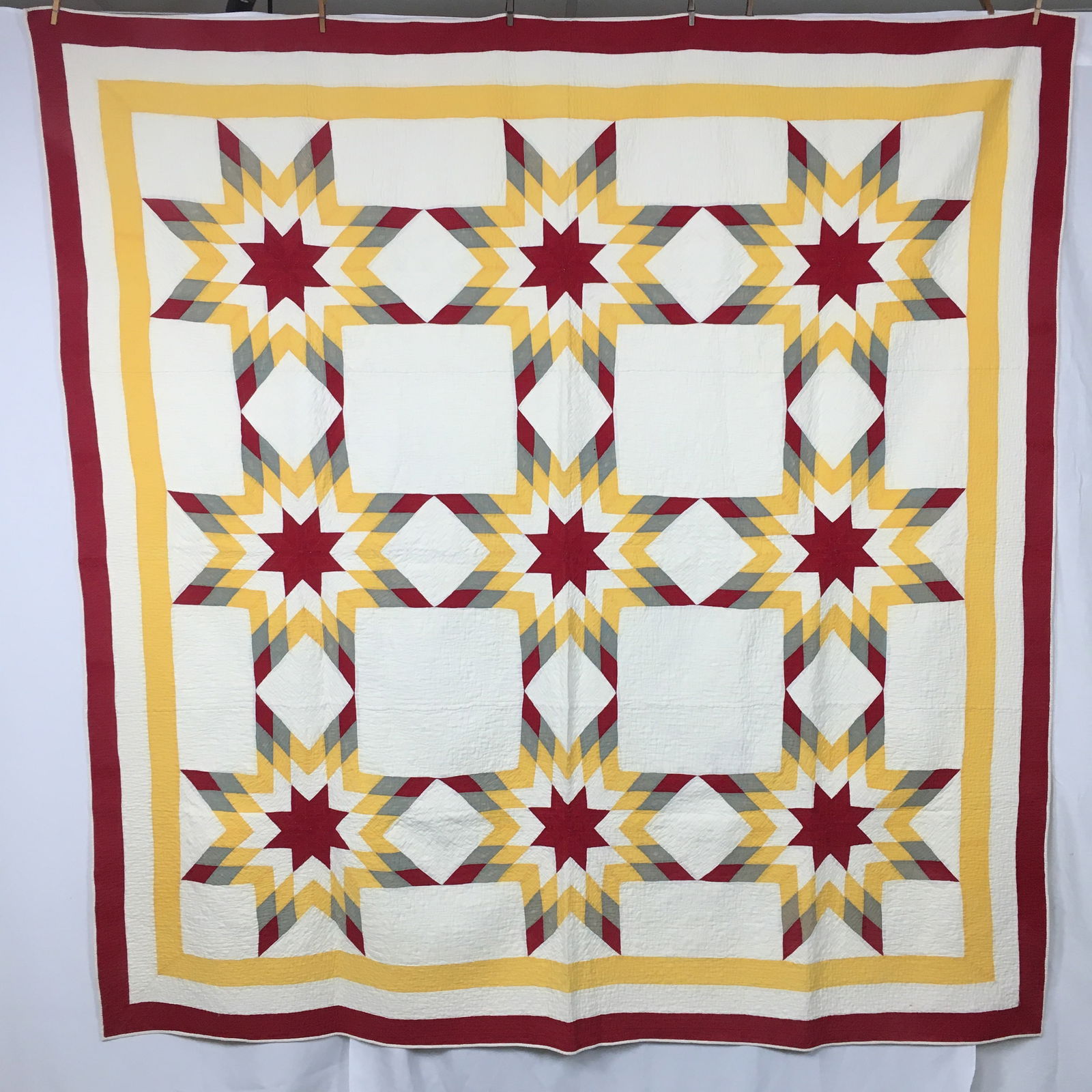 Antique Touching Stars Quilt (1 of 6)
