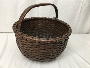 Antique Taghkanic Basket