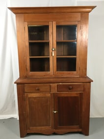 6-Pane Stepback Cupboard