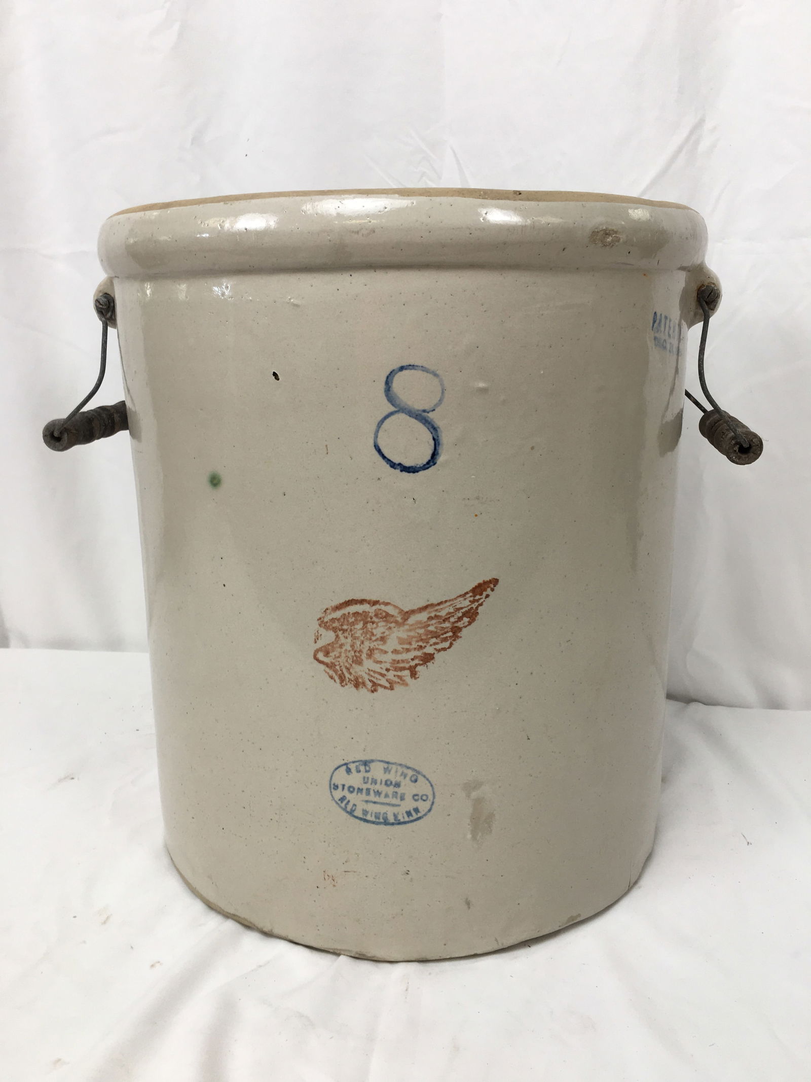 8 Gallon Red Wing Stoneware Crock, Bail Handles (1 of 5)