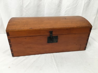 Dovetailed Small Wood Chest