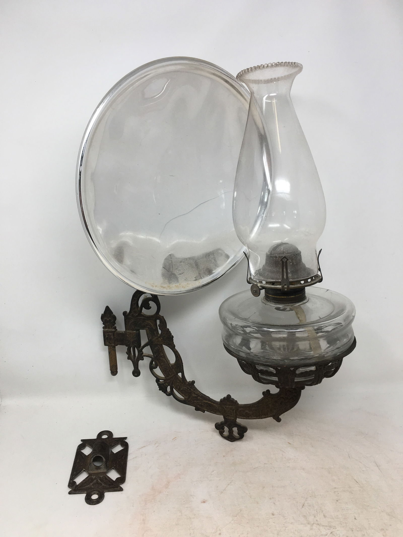 Oil Lamp With Wall Bracket, Reflector (1 of 3)