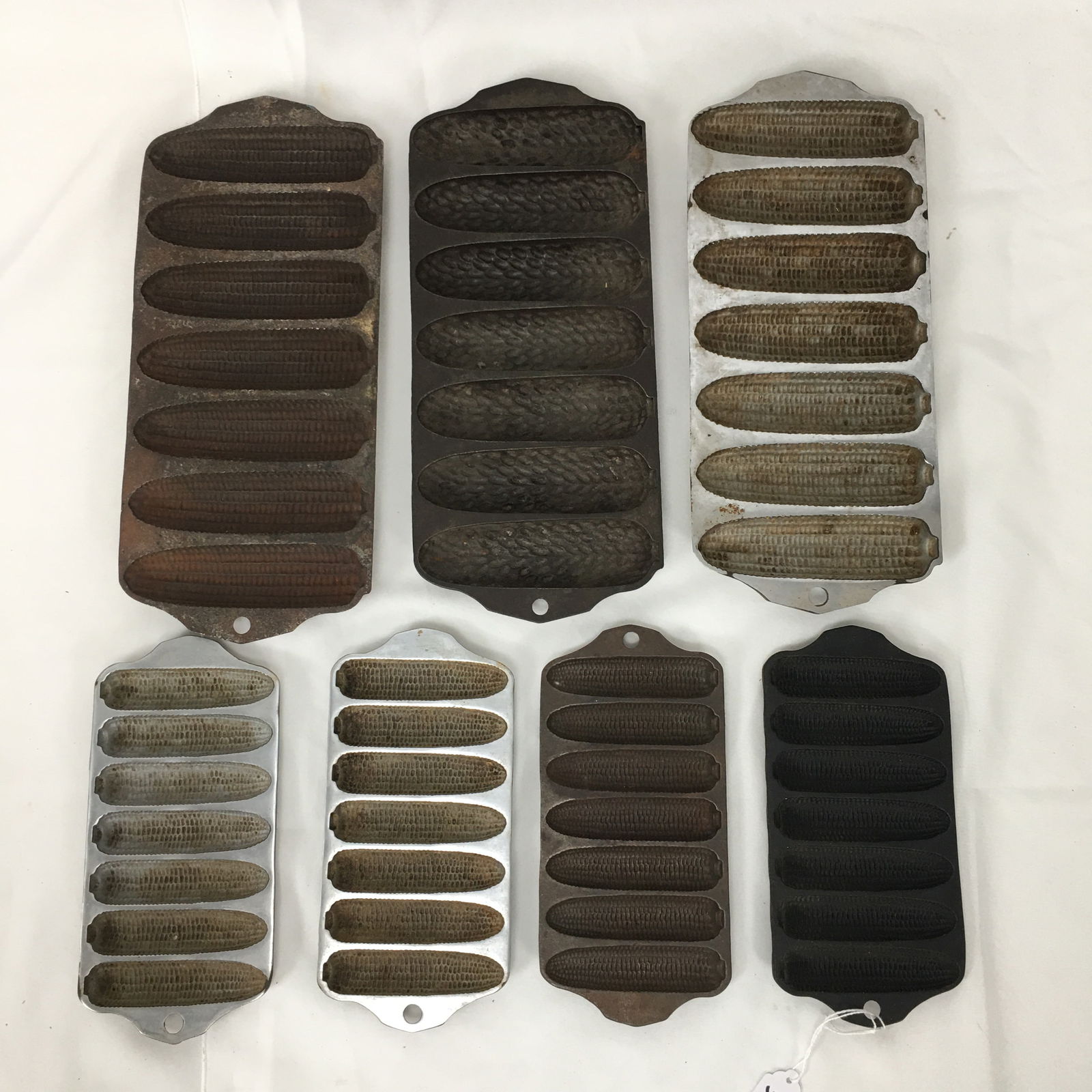 (7) Griswold Cornbread Pans (1 of 2)