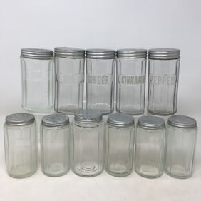 Hoosier/Seller's Type Spice Jars & Shakers