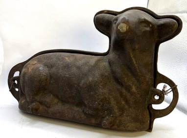 Griswold Cast Iron Lamb Mold