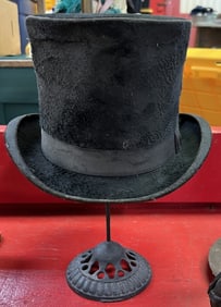 Top Hat & Stand