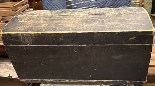 Domed Top Dovetailed Trunk