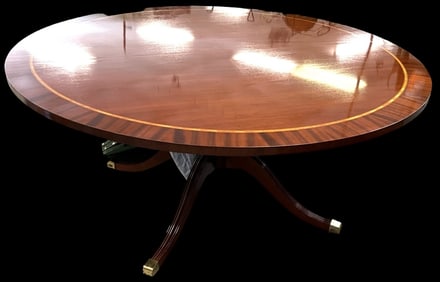 Round Top Mahogany Table