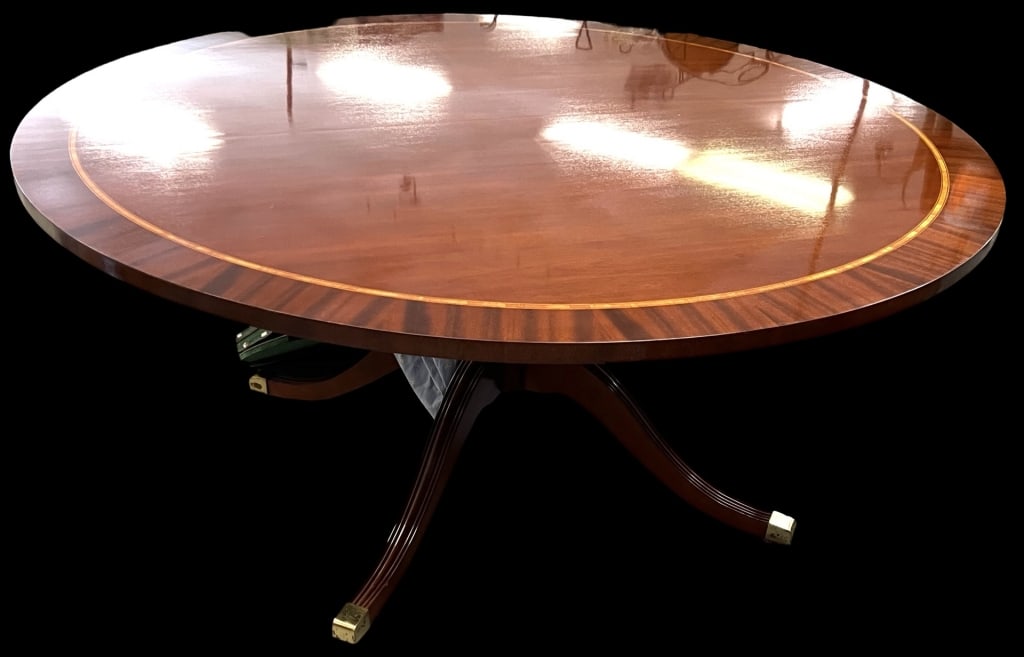 Round Top Mahogany Table (1 of 5)