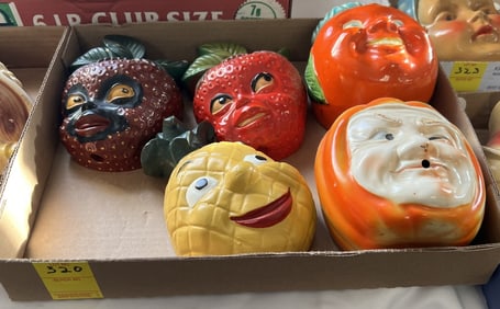 Chalkware String Holders