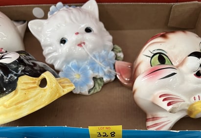 Chalkware String Holders