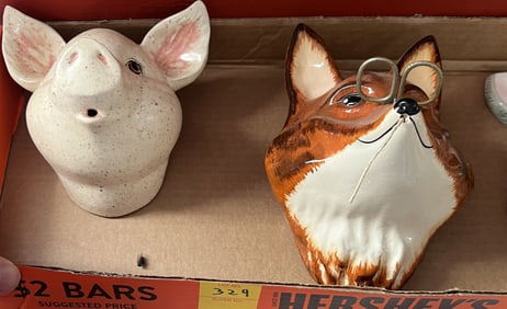 Chalkware String Holders