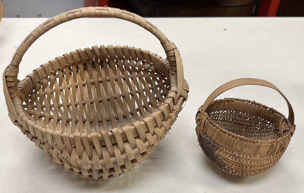 Two Miniature Buttocks Basket (1 of 4)