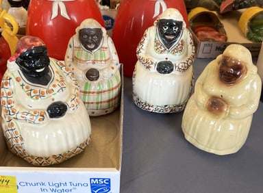 Four Mammy String Holders