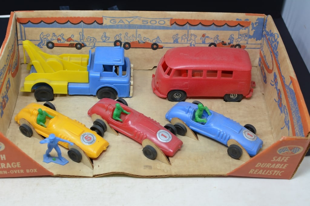 Gay Toy Co. 500 Play Set 3 plastic race cars,  wrecker, &  VW bus ambulance in original box  #788 (1 of 5)