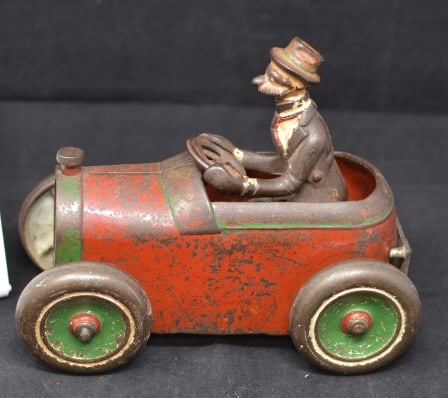 Arcade Cast Iron Andy Gump in Car all  original paint ,  the grille is missing, w/   license plate (1 of 5)