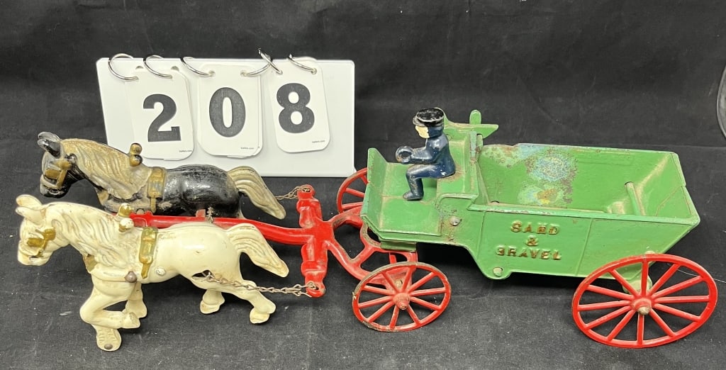 Vintage Kenton Cast Iron Horse Drawn Sand &  Gravel  Wagon green wagon w/ red wheels one  white & (1 of 5)