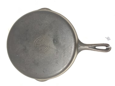 No. 8 Griswold Skillet