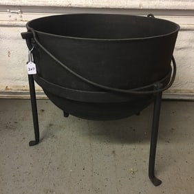 30 Gallon Cast Iron Kettle with Stand