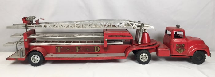 Vintage Tonka No. 5 Ladder Fire Truck