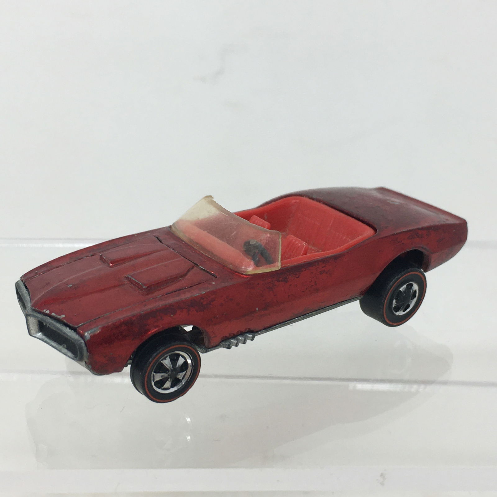 Mattel Hot Wheels Red Line Custom Firebird: Mattel Hot Wheels Red Line Die Cast Car. Marked "Custom Firebird 1967 Mattel, Inc. US and For. Pats. Pend." Hood raises., Red colored.