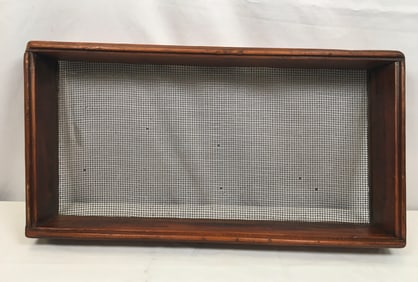 Primitive Sifting/Drying Box