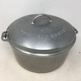 No. 10 Wagner Ware Aluminum Drip Drop Roaster