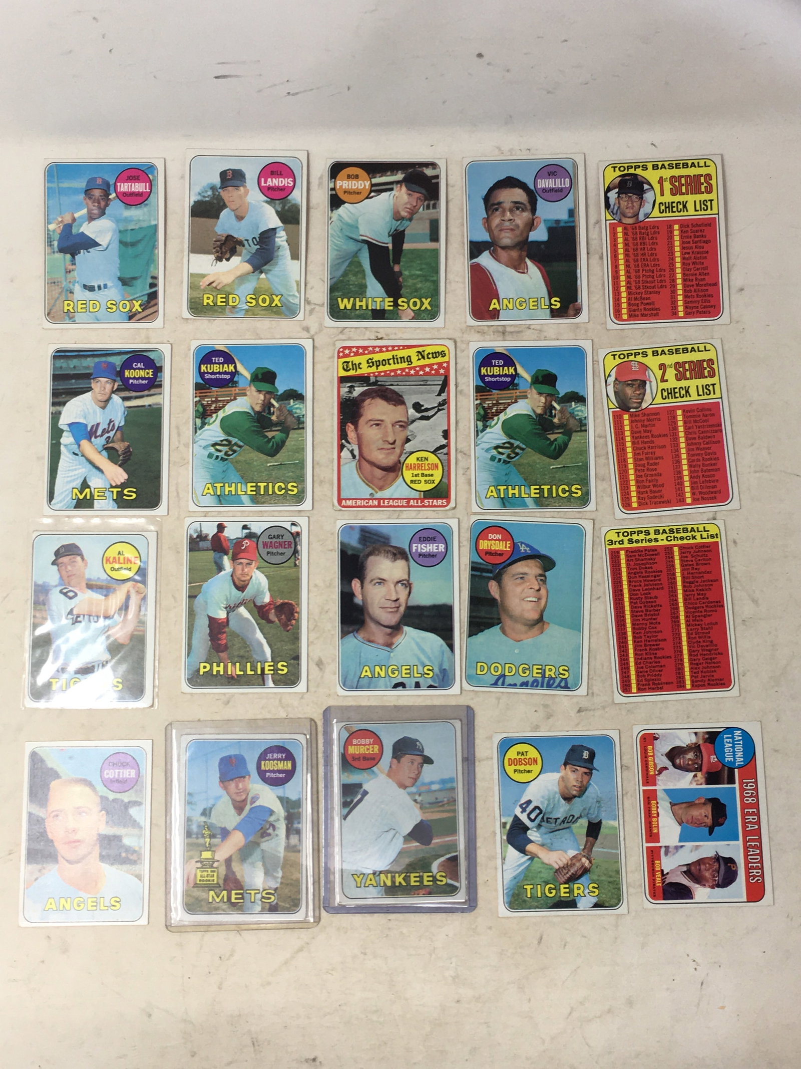(20) 1969 Topps Baseball Cards (1 of 5)
