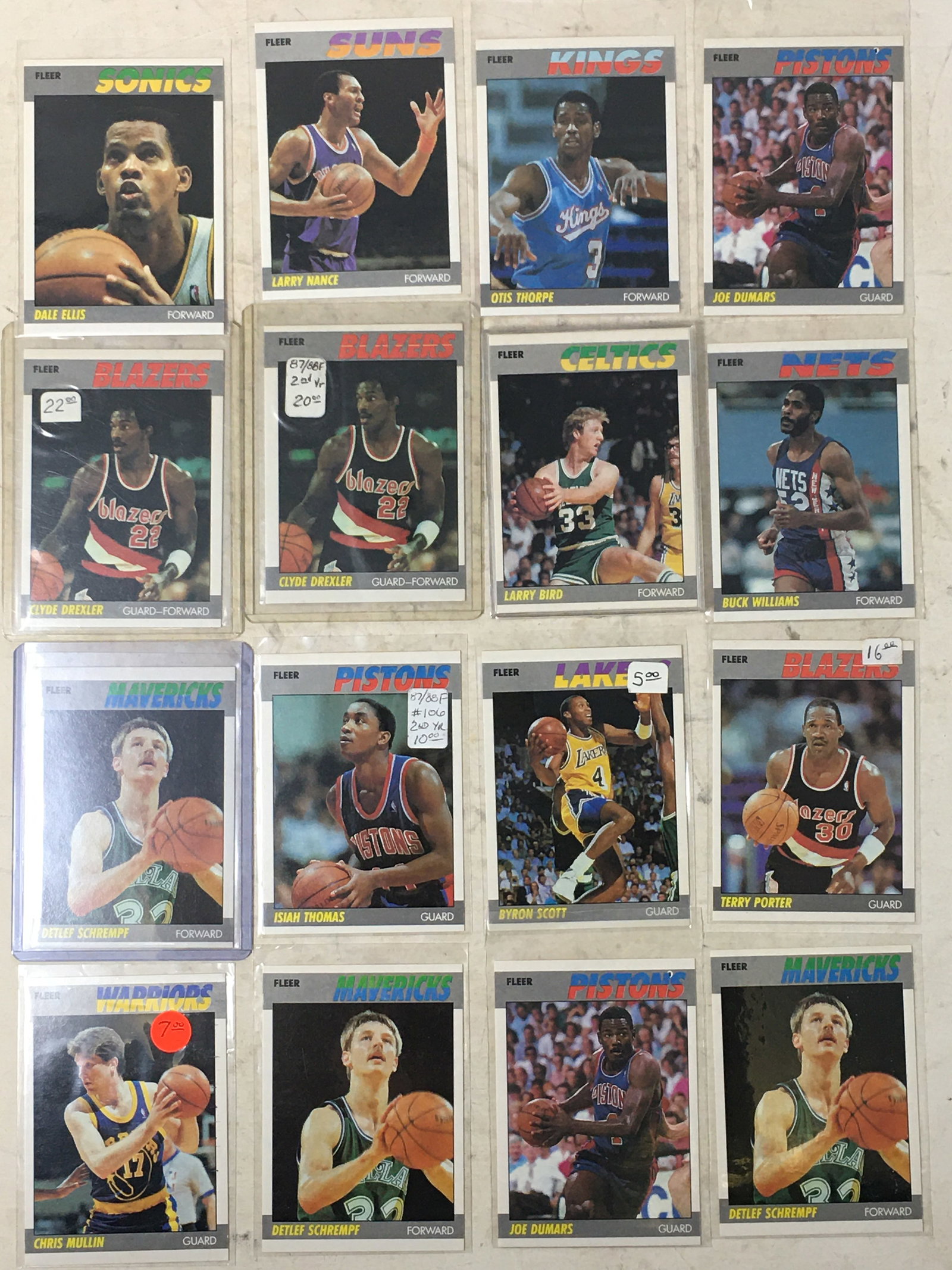 (16) 1987-88 Fleer Basketball Cards (1 of 6)