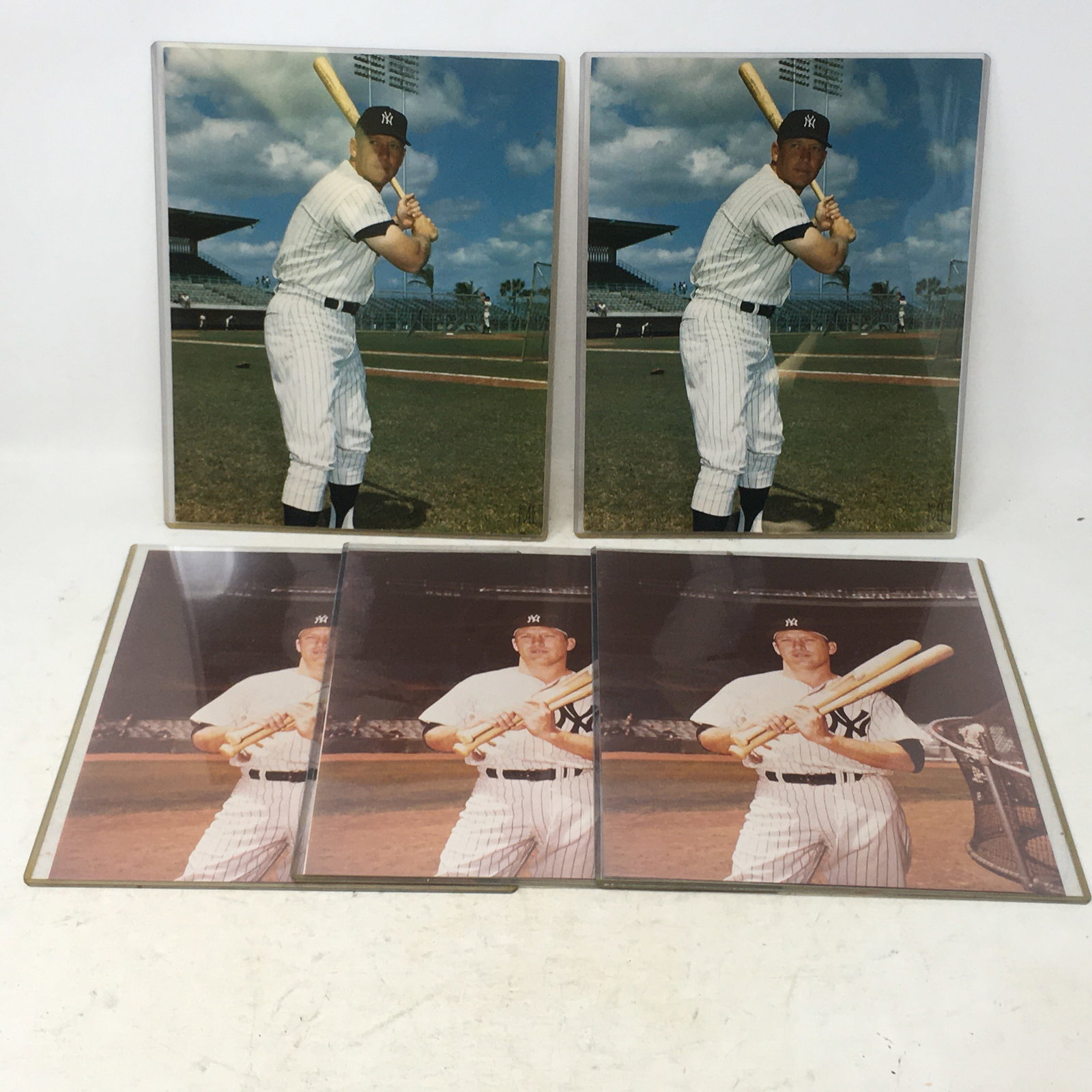(5) Mickey Mantle Photos/Cards (1 of 3)