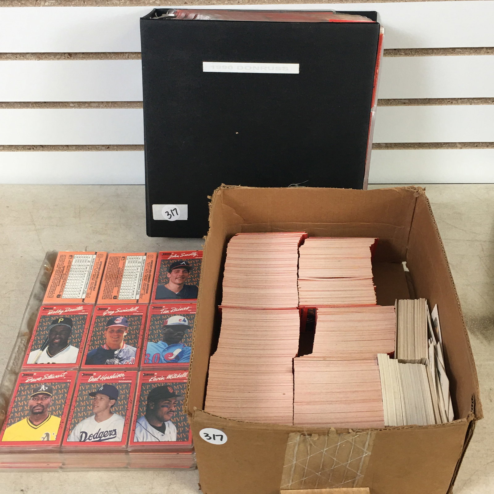 Large Group 1990 Donruss Baseball Cards: Large Group 1990 Donruss Baseball Cards