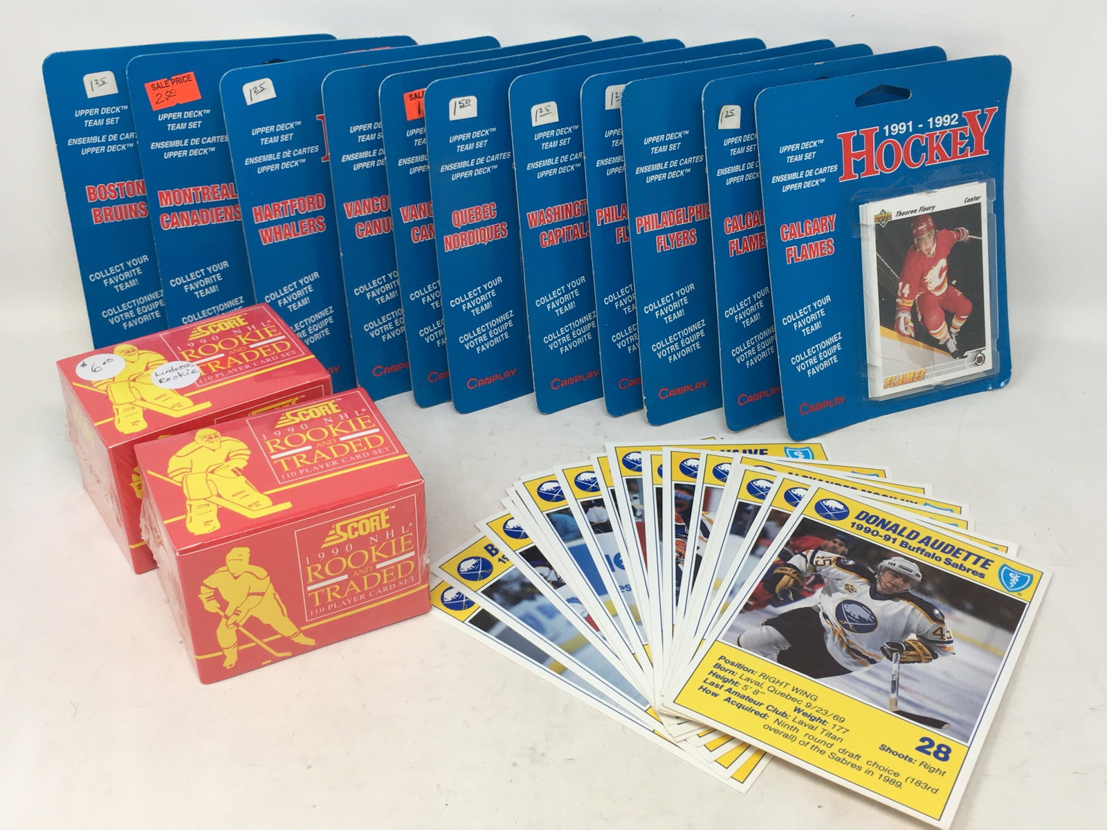 Group of 1990s NHL Hockey Cards (1 of 4)