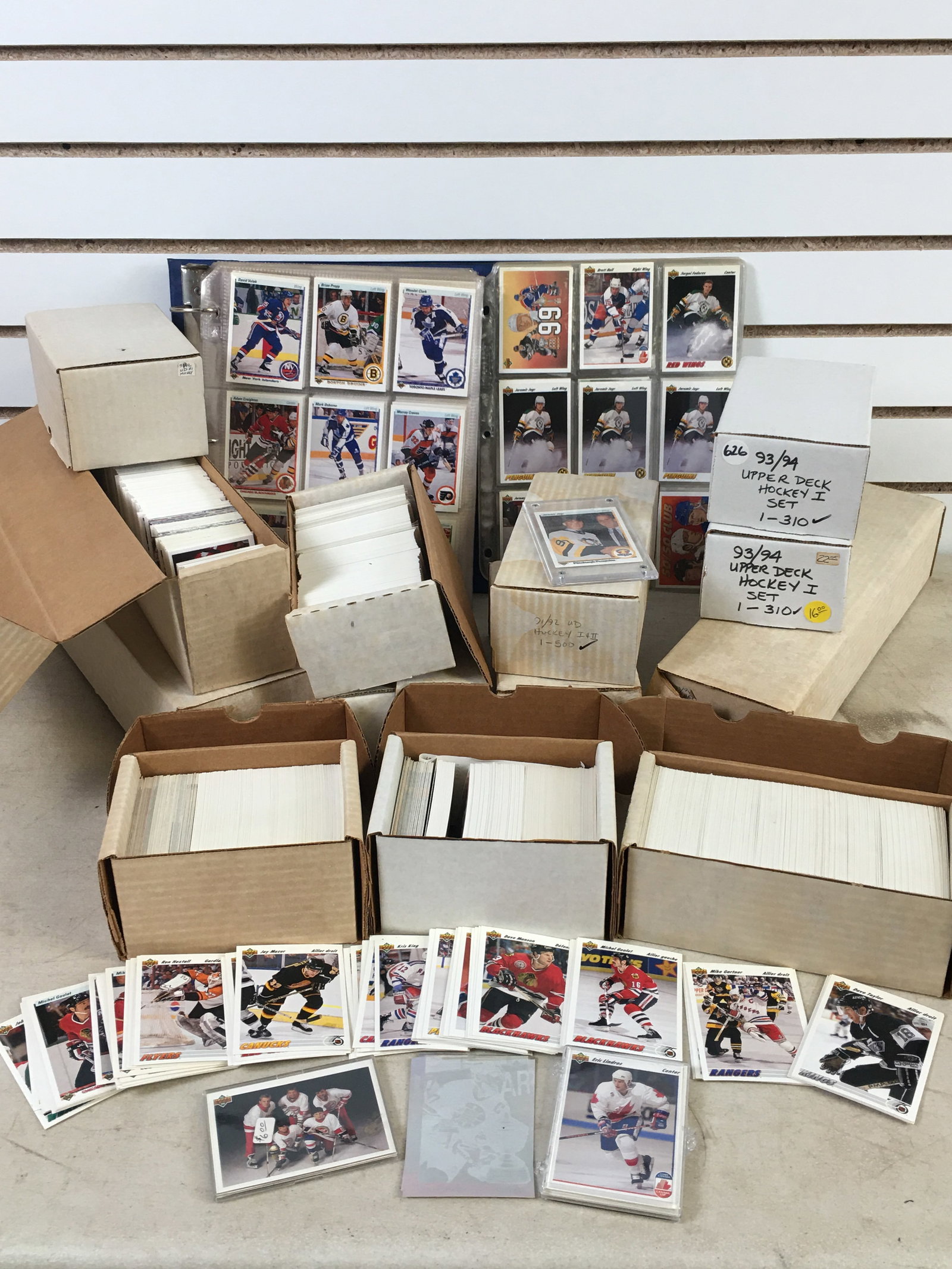 Large Group of 1990s Upper Deck Hockey Cards (1 of 6)