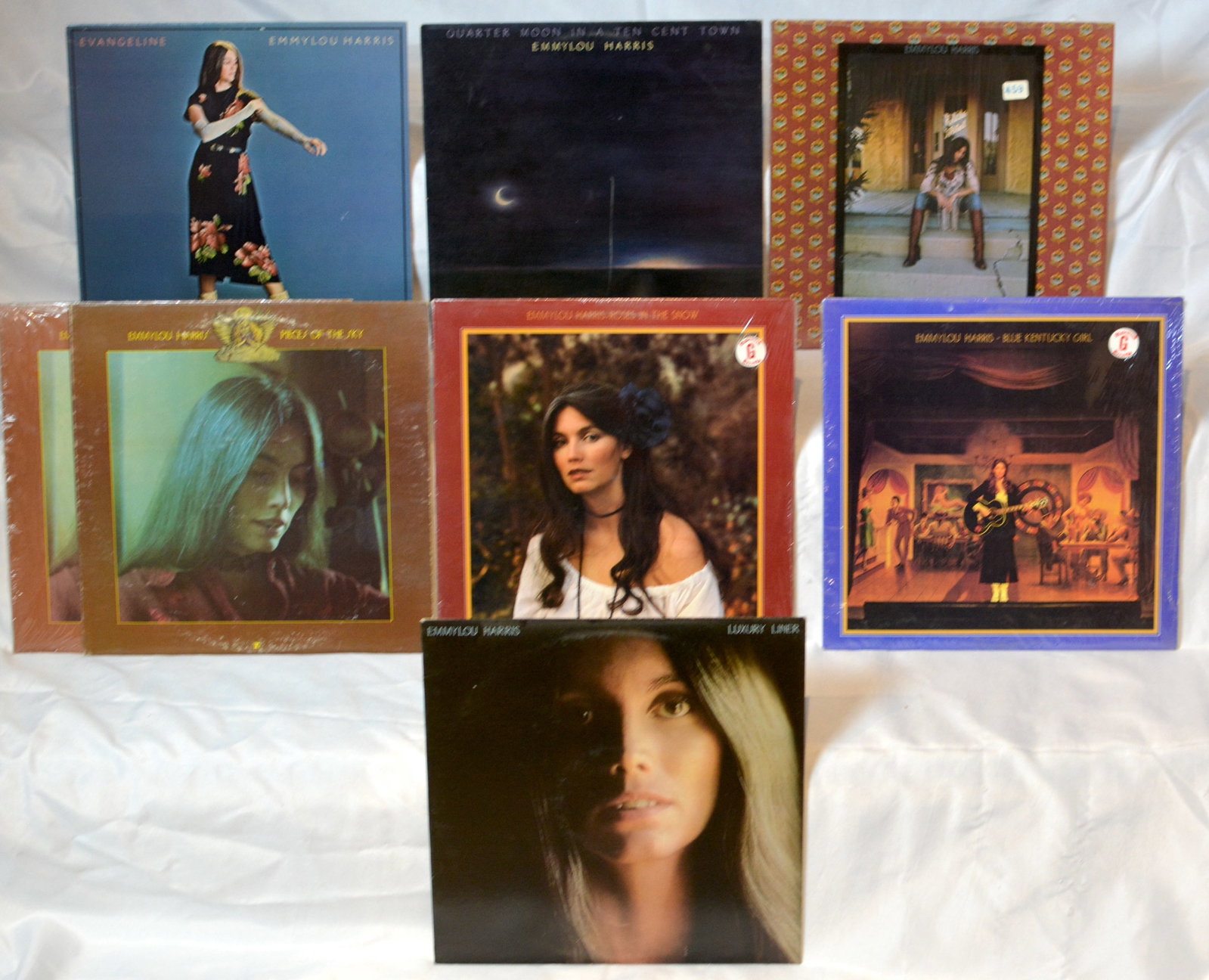 Emmylou Harris Vinyl Record Lot ? Luxury Liner, Roses In The Snow, Quarter Moon & More LPs (1 of 5)