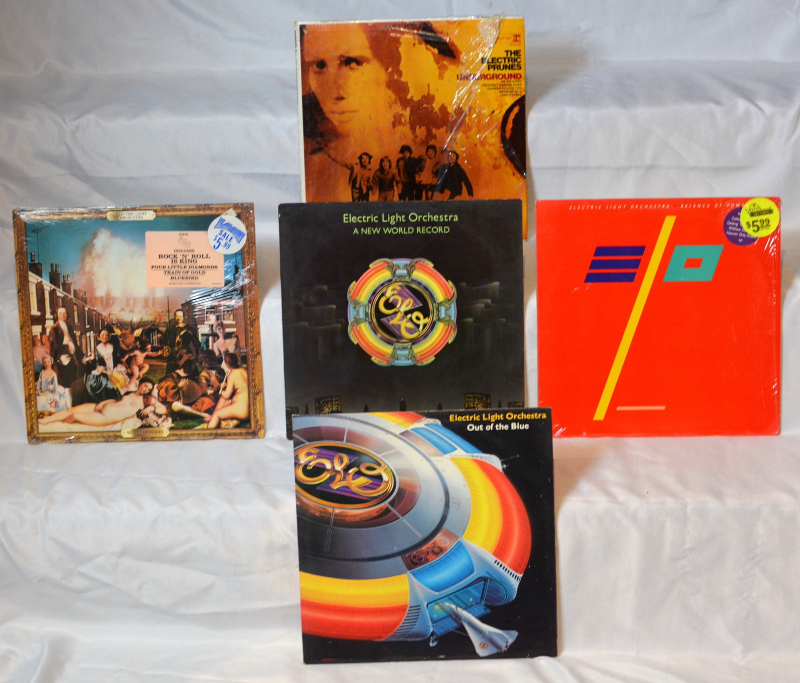 Electric Light Orchestra & Electric Prunes Vinyl Lot ? ELO, Out of the Blue, Balance of Power LPs (1 of 5)