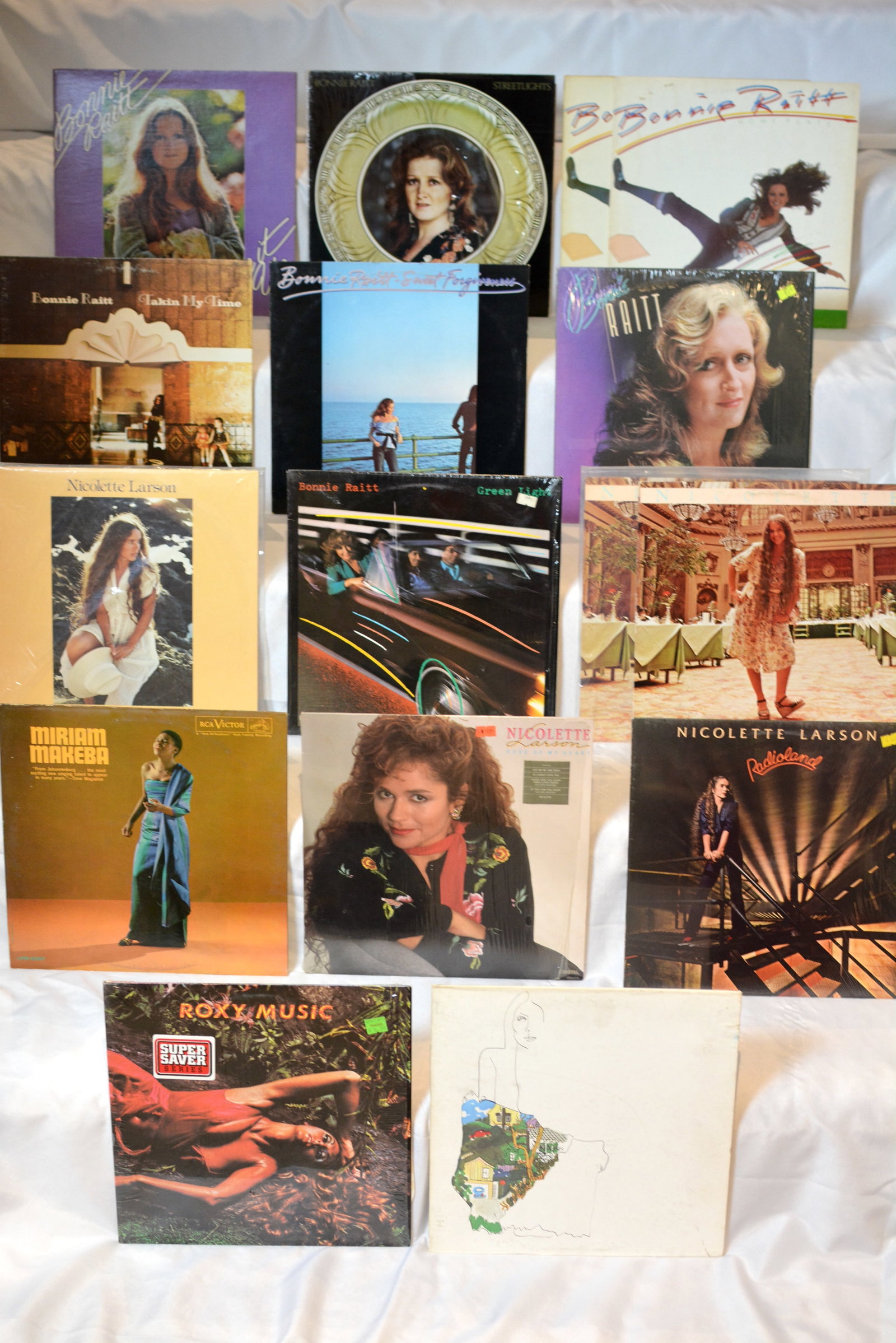 Vintage Female Vocalists & Soft Rock Vinyl LP Lot ? Bonnie Raitt, Nicolette Larson, Roxy Music & (1 of 6)