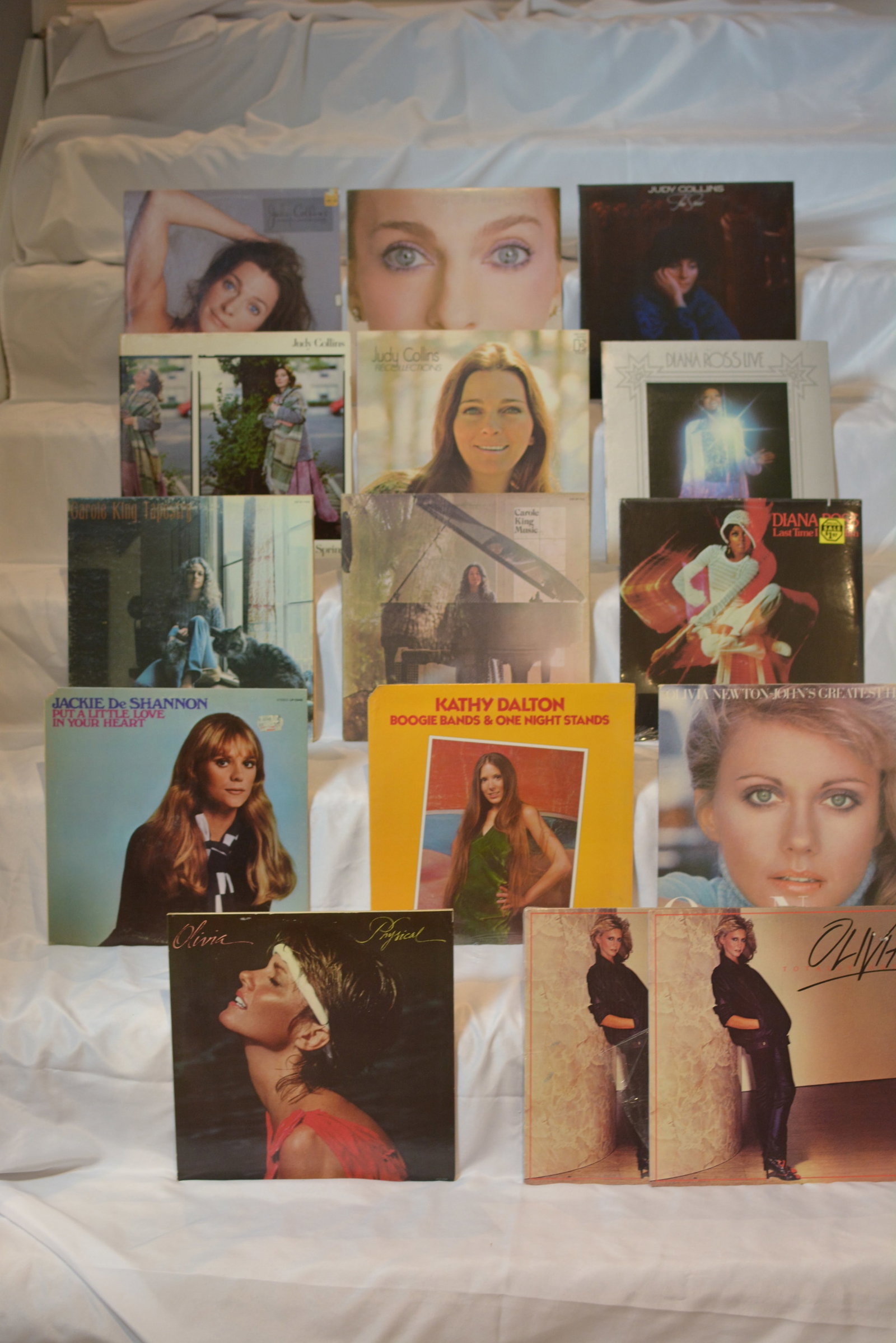 Female Vocalists & Pop Vinyl LP Collection ? Olivia Newton-John, Carole King, Judy Collins, Diana (1 of 7)