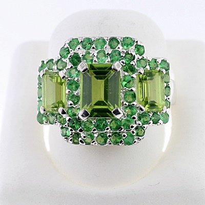 SILVER RING WITH PERIDOT AND TSAVORITE: Stone : PERIDOT Metal : SILVER Cts: 2.00 Finish : POLISHED shape : REC Gmwt: 6.50 color : GREEN size:7 Stone: TSAVORITE cts: 1.25