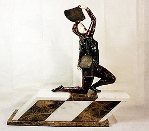 Oriental Fan Dancer - Bronze Sculpture by Chiparus: In our opinion a work from the artist’s model, originating in his circle and cast during his lifetime or shortly thereafter, in the manner of Chiparus, bronze sculpture, Oriental Fan Dancer. Base be