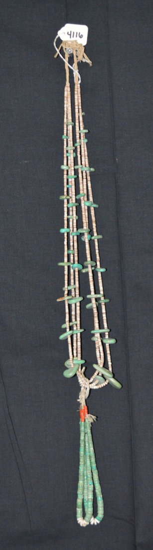 Navajo Turquoise Necklace (1 of 4)