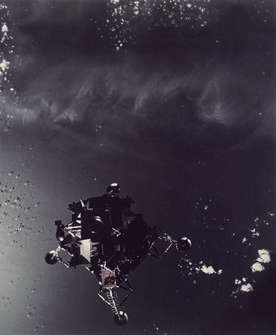 NASA - David Scott (ne en 1932): Two views of the LM from the CSM, Apollo 9, March 1969 Two Vintage C-Print on fiber-based paper. Caption on a separate sheet of paper 20,3 x 25,4 cm Deux vues du module lunaire en configuration d alun