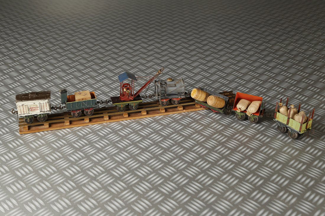 BING Â«Â  OÂ  Â» Lot de wagons marchandises (1 of 1)