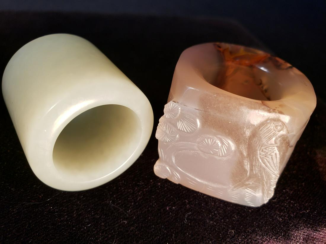 2 Antique Chinese Jade, Agate Thumb Rings (1 of 5)