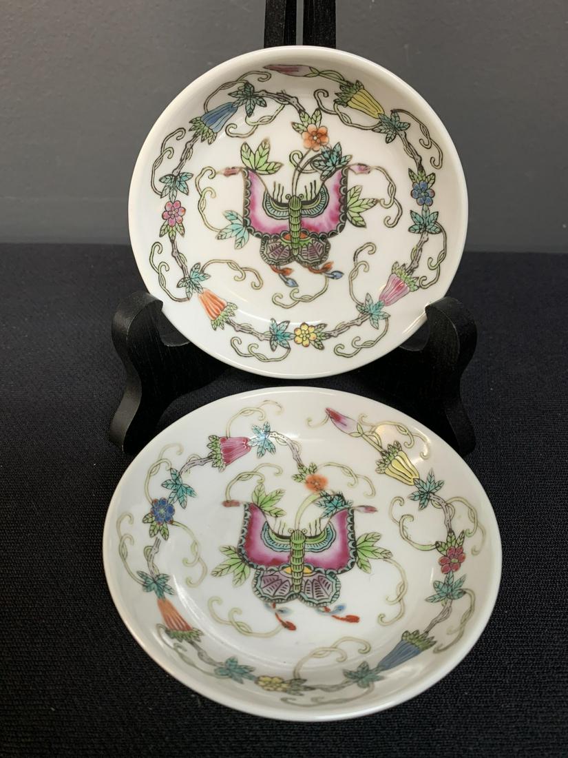 Japanese Nippon Pair of Enameled Butterfly Bowls: Japanese Nippon Pair of Hand Enameled Butterfly Bowls 4 inches diameter