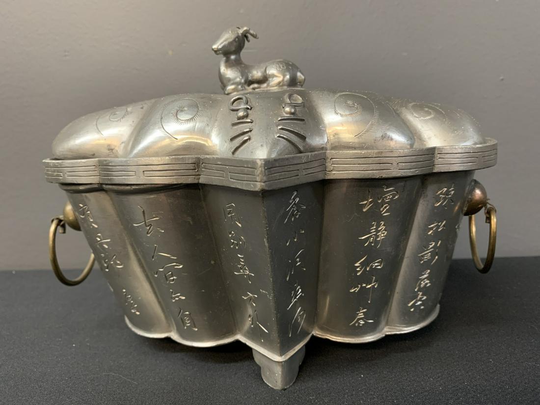 Antique Chinese Pewter Bat Vessel, Signed. (1 of 11)