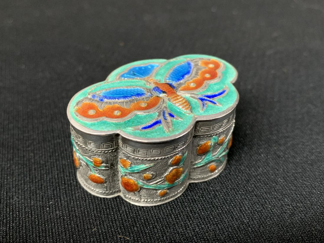 Very Fine Antique Chinese Enameled Silver Box (1 of 7)