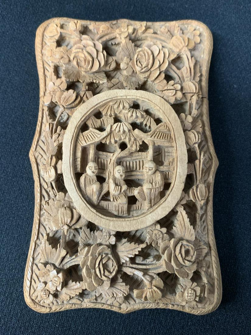 Antique Chinese Export Finely Carved Card Case (1 of 6)