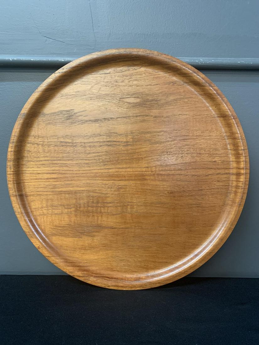 Danish Modern Silva Teak Large Round Tray: Danish Modern Silva Teak Large Round Tray Large Danish Designed Teak Tray. Made In Sweden For Silva Denmark. Measures 43 Cm Or 17 In Dim. In Good Preowned Condition Is Good, With Minor Wear To Base. T